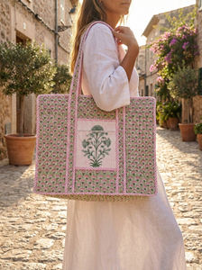 Sac fourre-tout de voyage de luxe matelassé, grand format, fait main, durable, motif floral, imprimé en bloc, cadeau de voyage personnalisé pour elle, plage - Product Image 6