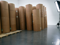Papier en rouleau jumbo recyclé écologique - Rouleau parent durable non couché sans bois pour l'emballage