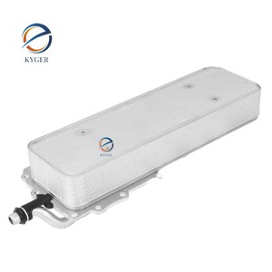 LR039821 Pièces détachées automobiles de haute qualité Refroidisseur d'huile AJ811331 C2Z25033 AJ811960 pour Land Rover Range Rover IV L405 Jaguar <span class=keywords><strong>XKR</strong></span> - Product Image 4