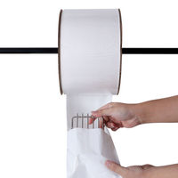 Sacs en poly transparents pré-ouverts sur rouleau avec trou de ventilation et ligne de perforation facile, utilisés sur les machines d'emballage automatisées