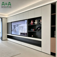Ensemble meuble TV et table basse en bois style nordique italien, luxe léger, moderne et minimaliste, avec rangement mural pour petits espaces