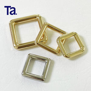 Boucle carrée en alliage de zinc TANAI de haute qualité <span class=keywords><strong>pour</strong></span> collier de <span class=keywords><strong>chien</strong></span>, accessoires de marque, anneau de réglage en métal doré <span class=keywords><strong>pour</strong></span> bagages - Product Image 1
