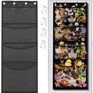 Échantillon gratuit : Organisateur suspendu pour animaux en peluche pour enfants, à accrocher sur la porte, avec 4 grandes poches, sac de rangement en filet pour jouets en peluche - Product Image 3