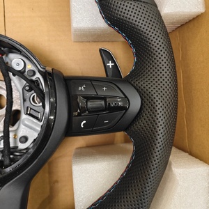Volante Sportivo Personalizzato Argento e Nero per <span class=keywords><strong>BMW</strong></span> E70 <span class=keywords><strong>E87</strong></span> E90 F15 <span class=keywords><strong>F20</strong></span> F30 F32 E92 E82 M3 M5 X6 M340i - Product Image 6