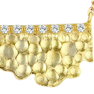 Collar de oro amarillo de 18 quilates personalizado diario con diamantes martillo tachonado hilo estampado estilo clásico con detalles de perlas - Product Image 3