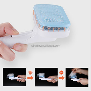 Peine Quita Pelos Automático 2 en 1 con Masaje, de Acero Inoxidable y TPR, Recargable, para Perros y Gatos - Product Image 3