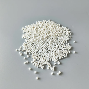Granules de résine PET vierge haute brillance flocons PET de qualité moulée et chips de bouteilles matières premières plastiques de qualité alimentaire pour fibres - Product Image 2