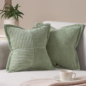 Housse de coussin en velours côtelé à rayures et à volants bohèmes faits à la main pour canapé, salon, lit - Product Image 6