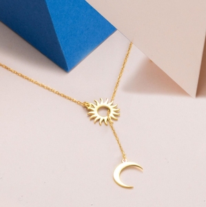 Collar <span class=keywords><strong>de</strong></span> Sol y <span class=keywords><strong>Luna</strong></span> Chapado en Oro <span class=keywords><strong>de</strong></span> 18k, Elegante Collar con Colgante Celestial en Forma <span class=keywords><strong>de</strong></span> Y, Collar Lariat Día y Noche, Joyería Boho Minimalista - Product Image 4