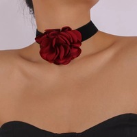Set Gelang Choker Bunga Mawar Kain Berumbai Romantis Elegan Gaya Korea Kalung Choker Bunga Kepribadian Vintage Fashion Uniseks