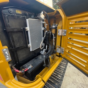 Mini-excavatrice sur chenilles Caterpillar 305.5E d'occasion, importée, presque neuve, économique en carburant et peu coûteuse, pour usage agricole et domestique, 5 tonnes - Product Image 6