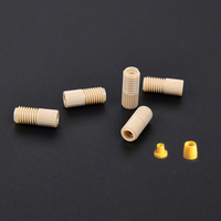 Raccord de tube sans bride en plastique Peek, qui est insoluble dans pratiquement tous les solvants sauf l'acide sulfurique concentré