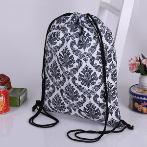 Bolso Bandolera Pequeño de Lona con Estampado Geométrico y Logotipo Personalizado de Seline - Product Image 1