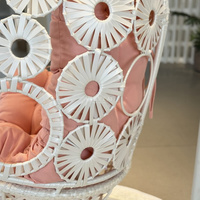 Fauteuil suspendu en forme d'œuf avec support et coussin capitonné pour jardin, terrasse ou extérieur