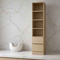 Meuble de salle de bain moderne haut avec finition grain de bois, étagères ouvertes et trois tiroirs, idéal pour projets hôteliers sur mesure