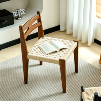 Chaise de salle à manger vintage française du milieu du siècle en bois d'hévéa, chaise avec dossier et assise en corde tressée pour la salle à manger à domicile