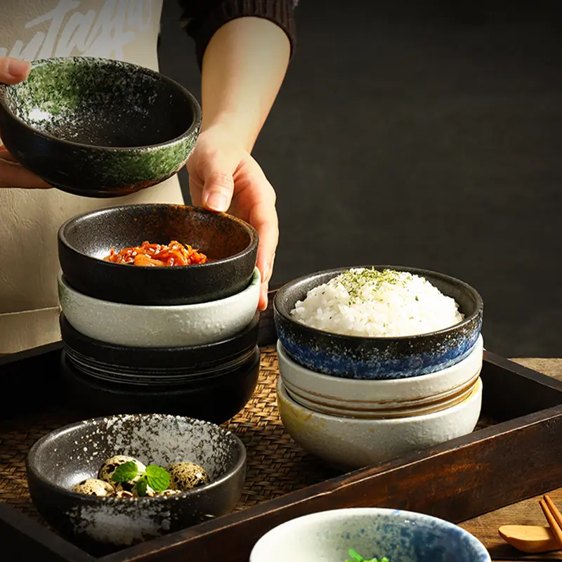日本のセラミックボウル、レストランや家庭用キッチン、サラダ、オート麦、スープ、麺、米などに適しています