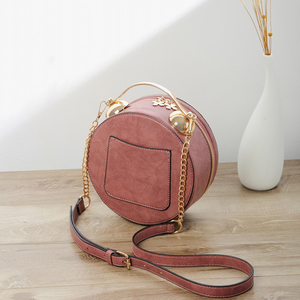 Sac à main vintage tendance pour femme, petit sac bandoulière <span class=keywords><strong>messager</strong></span> en cuir PU personnalisé avec fermeture éclair, léger, avec chaînes et horloges, collection hiver - Product Image 3
