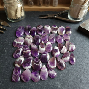 Natural Chevron Amethyst Cabochon Loose Gemstones Wholesale Banded Amethyst Flatback Cabochons for Jewelry Making - Product Image 2