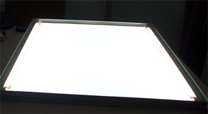 Panneau de guidage lumineux (LGP) en acrylique souple personnalisable avec rétroéclairage LED, feuille de 3 mm, perforation laser, qualité supérieure pour capteurs de réfrigérateur/armoire - Product Image 6