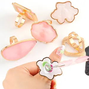 Hete Verkoop Hars Steen Nagel Kleur Houder Vinger Ring Plaat Nail Art Palet Acryl Uv Gel Polish Foundation Mixing Nail Art