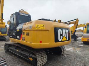 Excavatrice hydraulique de classe CAT 320D 22 tonnes conçue pour une durabilité à haut rendement faibles coûts d'exploitation dans les constructions exigeantes - Product Image 3