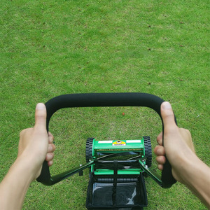 Wholesale Garden Tools 2 Wheels Manual Hand Held Push Mini Reel <strong>Cylinder</strong> <strong>Lawn</strong> <strong>Mower</strong> With Blade - Product Image 3