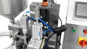 Automatic Single Liquid Filling Machine Vertical Single Head Cosmetic Cream Filling Machine Liquid Paste Sealing Capping Machine - Product Image 3