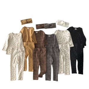 Nouvelle collection de vêtements pour enfants en coton 100% à manches longues, pyjamas pour filles et garçons, ensembles de vêtements imprimés de fleurs adorables - Product Image 1