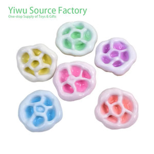 Juguetes Blandos de TPR Jincan, Juguetes para Apretar con Forma de Pata de Gato para Niños, Juguetes Antiestrés - Product Image 1