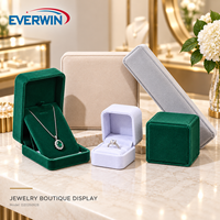 Boîte à bijoux en velours élégante et durable avec logo personnalisé de qualité supérieure pour bague, collier, bracelet, emballage cadeau et présentation en magasin
