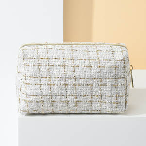 Gran oferta, bolsa <span class=keywords><strong>de</strong></span> maquillaje portátil <span class=keywords><strong>de</strong></span> mano <span class=keywords><strong>de</strong></span> Color crema sólido resistente al agua <span class=keywords><strong>para</strong></span> <span class=keywords><strong>mujer</strong></span> y niña, bolsa <span class=keywords><strong>de</strong></span> mano y estuches <span class=keywords><strong>para</strong></span> cosméticos - Product Image 3