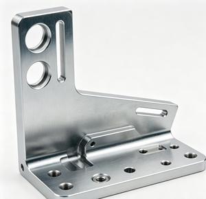 Productos de Hardware Personalizados, Mecanizado CNC, Piezas de Aluminio para Automóviles, Mecanizado de Precisión No Estándar, Prototipos Rápidos - Product Image 4