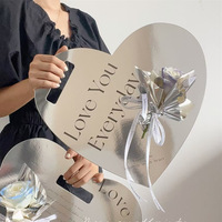 Boîte-cadeau créative à fleur unique Nouveau design Carte portable en forme de coeur Sac d'emballage pour bouquet floral d'amour de tous les jours Saint-Valentin