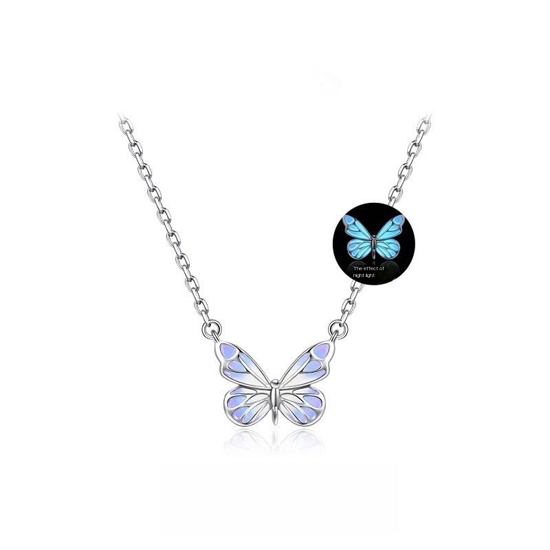Collier violet