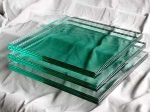 Vente en gros de verre de construction, verre feuilleté pour cloisons intérieures d'hôpitaux et de gymnases avec résistance au feu (30/60/90 minutes) - Product Image 1