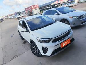 Voiture d'occasion 2021 Yi Pao SUV <span class=keywords><strong>Stonic</strong></span> 1.4L Automatique 18000km Conduite à Gauche Essence Vente Chaude Prête à l'Expédition Blanche - Product Image 4