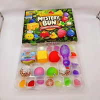 YT Wholesale Compte à rebours de Noël 24 jours de surprises, Ensemble de jouets anti-stress à presser, comprenant des jouets squishy en forme de dumpling et des pendentifs squishy