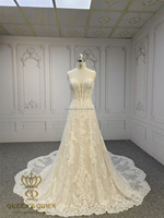 Robe de mariée QUEENSGOWN sexy à col en V avec manches détachables, dos illusion, coupe trapèze et traîne fleurie