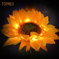 Offre Spéciale 80cm Étanche LED Artificielle Tournesol Bâton Extérieur Jardin Cour Décorations pour Graduation Pâques Atmosphère Lumières