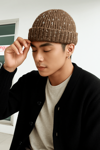 Chất lượng cao Acrylic mùa đông ấm áp đan thời trang Beanies bật lên mũ nồi tùy chỉnh bán buôn cho bãi biển và du lịch - Product Image 2