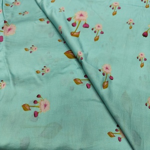 Tissu en Soie Poly Raw Bleue Douce et Luxueuse, Léger et Respirant, à Motif Géométrique Abstrait, pour Kurta Femme et Textile de Maison - Product Image 4