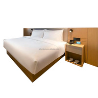 Ensemble matelas et tête de lit double moderne avec cadre solide, table de chevet incluse, pour appartement, hôtel, chambre à coucher – Mobilier durable