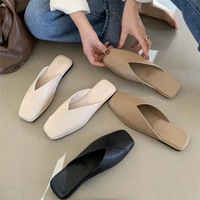 Mules plates pour femmes, bout carré, lisses, sans talon, style minimaliste, pour le quotidien, le bureau ou décontracté, OEM ODM Vente en gros
