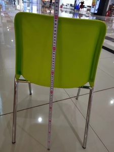 Sedia moderna in metallo di lusso impilabile in plastica nuovo Design per casa ufficio e casa confortevole da allenamento per casa - Product Image 5