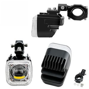 Foco LED Cuadrado Súper Brillante de 20W RGB de Aluminio para Motocicleta, Luz de Trabajo Impermeable, Faros Antiniebla para Coches, Camiones, ATV MO-236, 1 Año de Garantía - Product Image 1