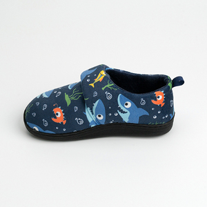 Vendita diretta della fabbrica <span class=keywords><strong>di</strong></span> tipo aperto vari stili <span class=keywords><strong>di</strong></span> cristallo Super morbido sublimazione stampato fibbia <span class=keywords><strong>pantofole</strong></span> per i ragazzi - Product Image 3