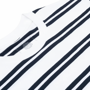 เสื้อยืดลำลองใส่ได้ทั้งชายและหญิงคอกลมแขนสั้นผ้าฝ้าย200กรัมดีไซน์ทึบลายสตรีทแวร์ยาวโอเวอร์ไซส์ - Product Image 1