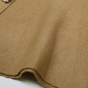 طقم أزياء فاخر وعصري صديق للبيئة لخريف 2026، سترة محبوكة بأكمام طويلة وياقة دائرية مع أزرار مزينة بالخرز وتنورة، قطعتان - Product Image 4