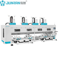 Centre d'usinage CNC 5 axes Hiteco pour le travail du bois et la fabrication de meubles en bois massif